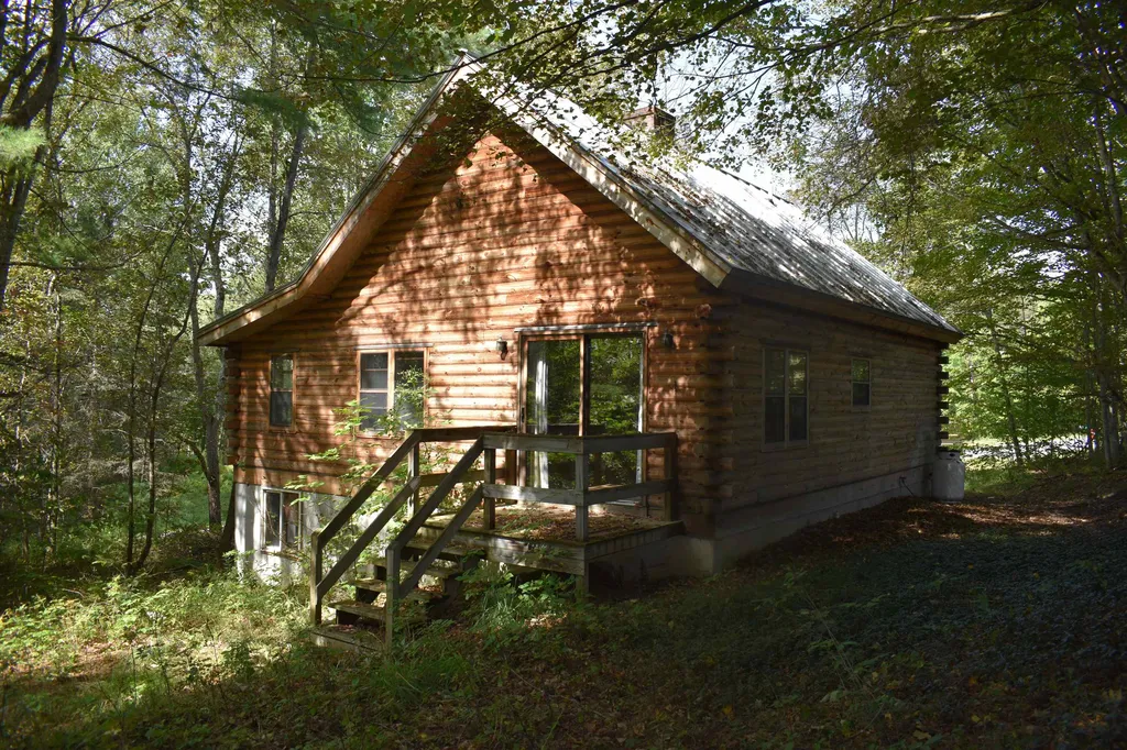 21 Bonner Road Plainfield NH 03770