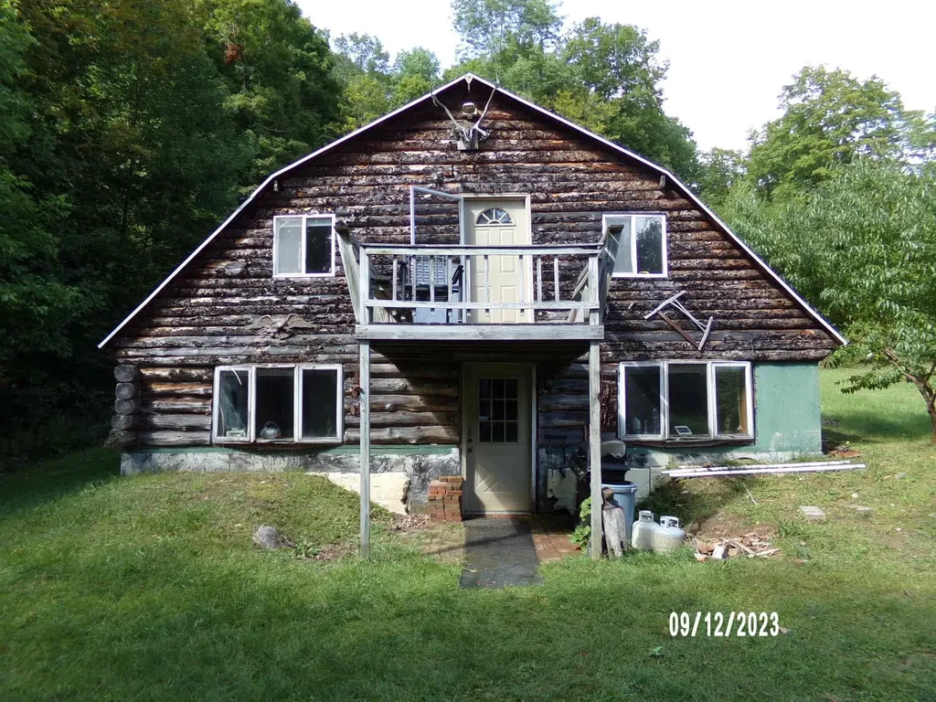 1001 Sugar Hollow Road Pittsford VT 05763