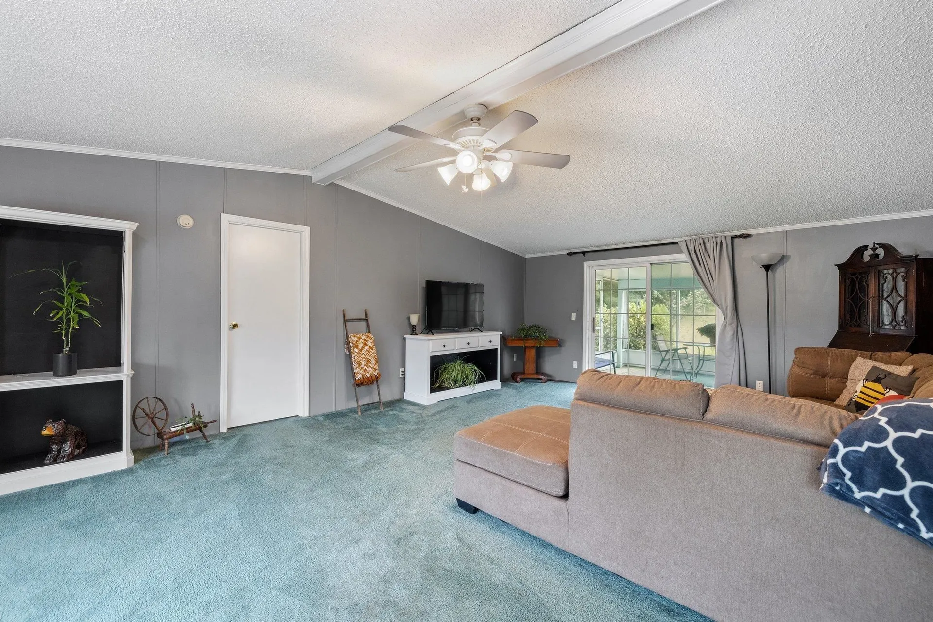 38 Scenic Drive Belmont NH 03220