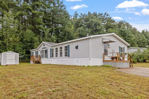 38 Scenic Drive Belmont NH 03220