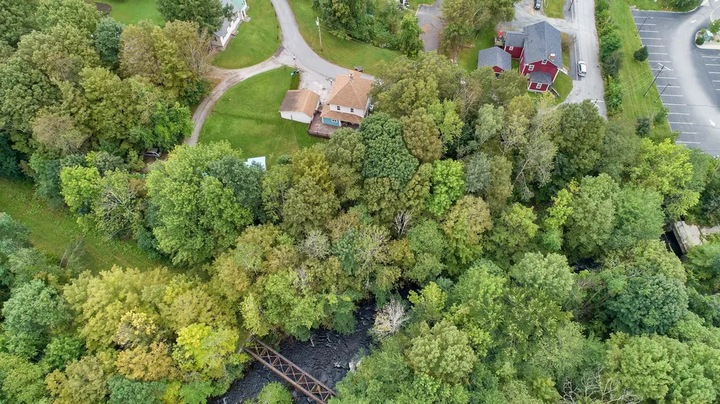 38 River Street Newport NH 03773