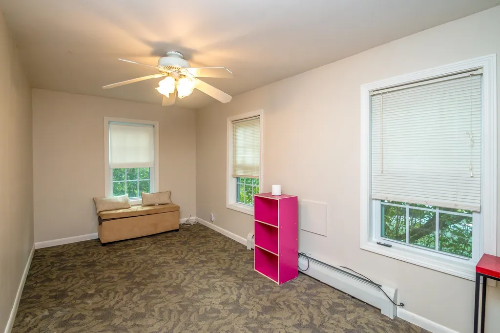 64 Pine Street Whitefield NH 03598