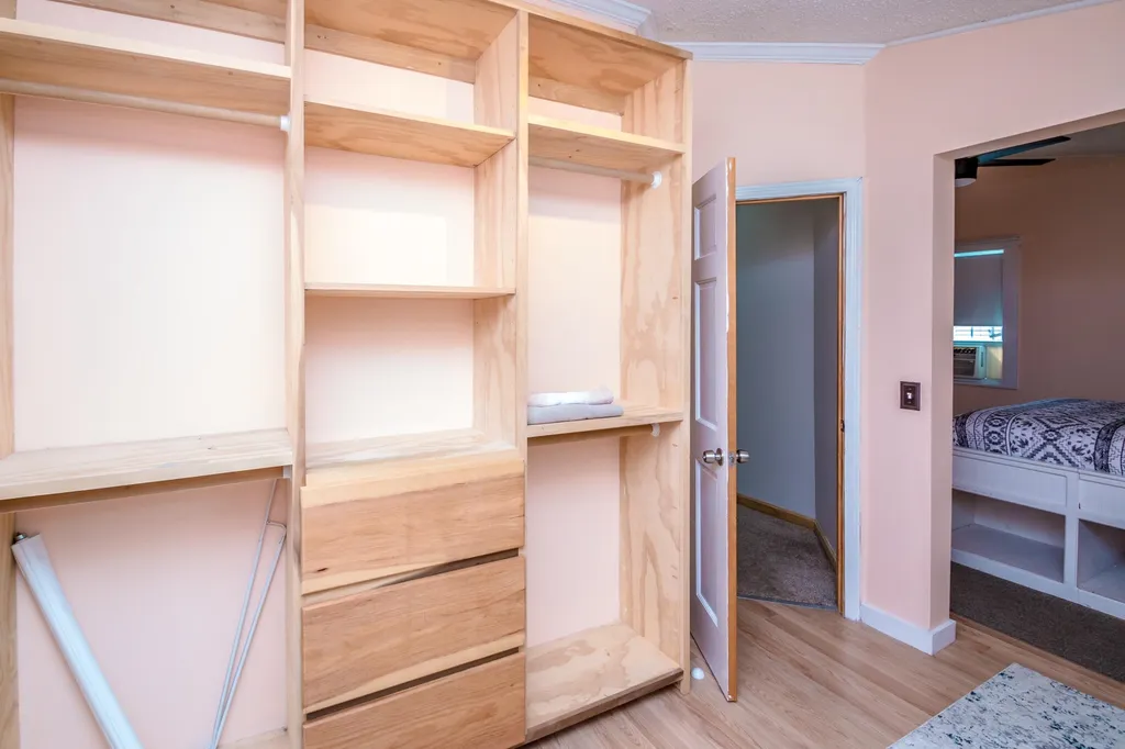 64 Pine Street Whitefield NH 03598