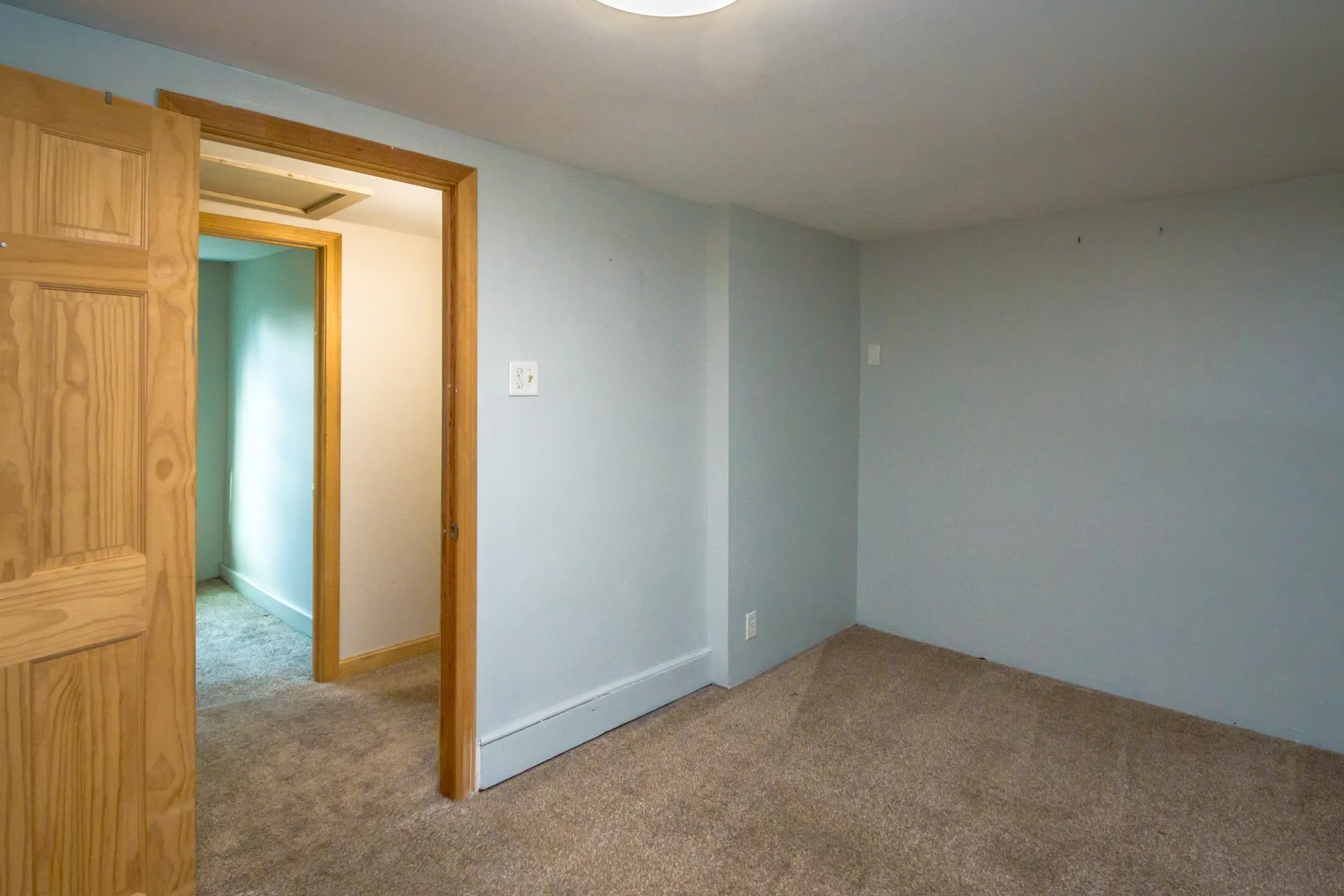 64 Pine Street Whitefield NH 03598