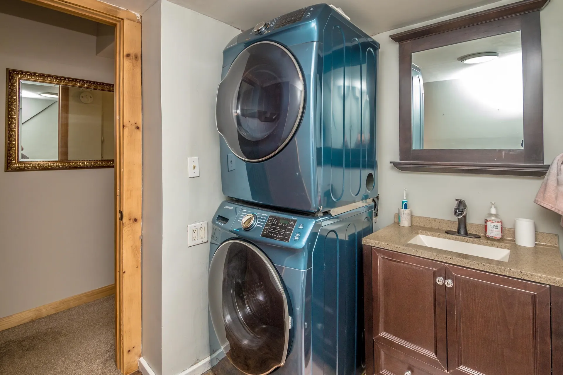 64 Pine Street Whitefield NH 03598