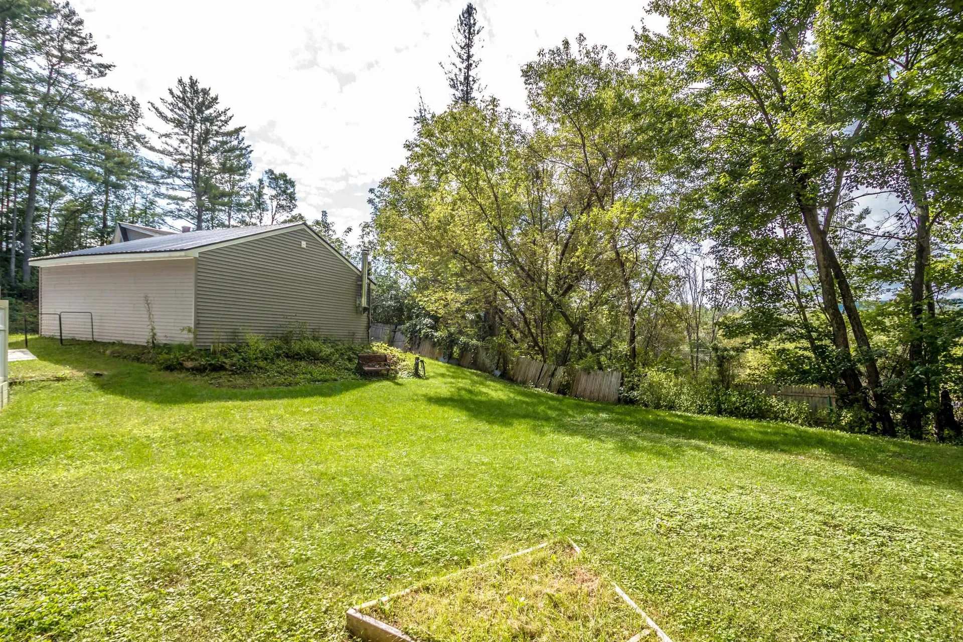 64 Pine Street Whitefield NH 03598