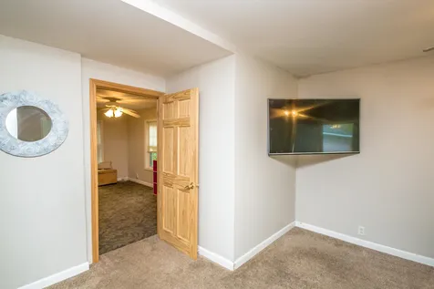 64 Pine Street Whitefield NH 03598