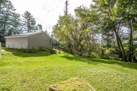64 Pine Street Whitefield NH 03598