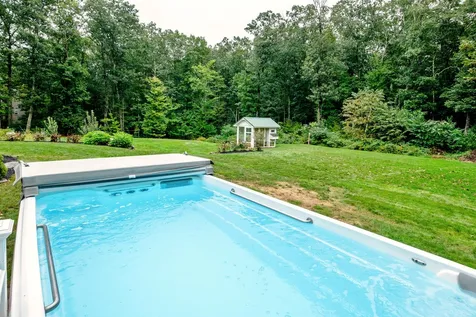 34 Snell Road Lee NH 03861