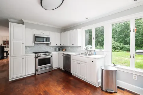 34 Snell Road Lee NH 03861