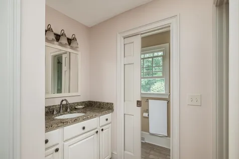 34 Snell Road Lee NH 03861