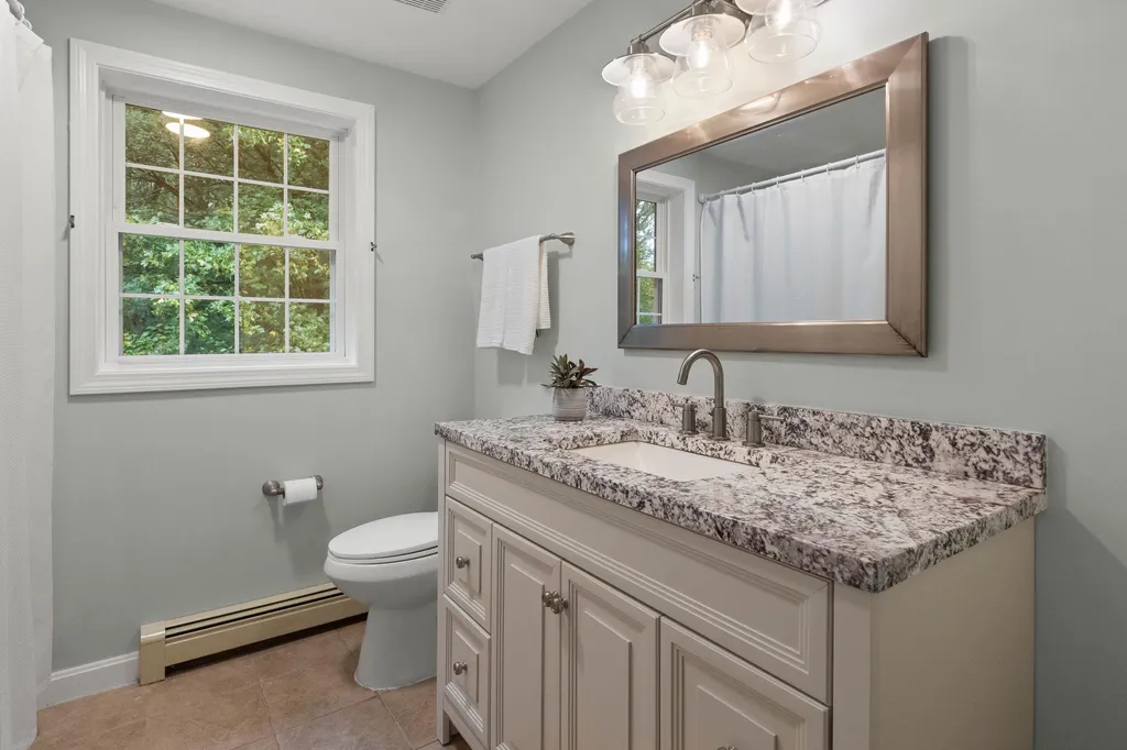 162 Londonderry Road Windham NH 03087