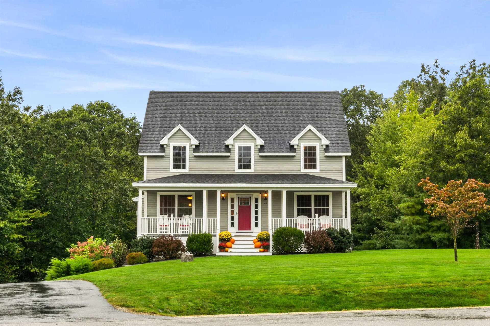 24 Chestnut Way Lee NH 03861