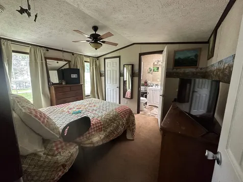 131 Lindale Circle Middlebury VT 05753