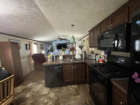 131 Lindale Circle Middlebury VT 05753