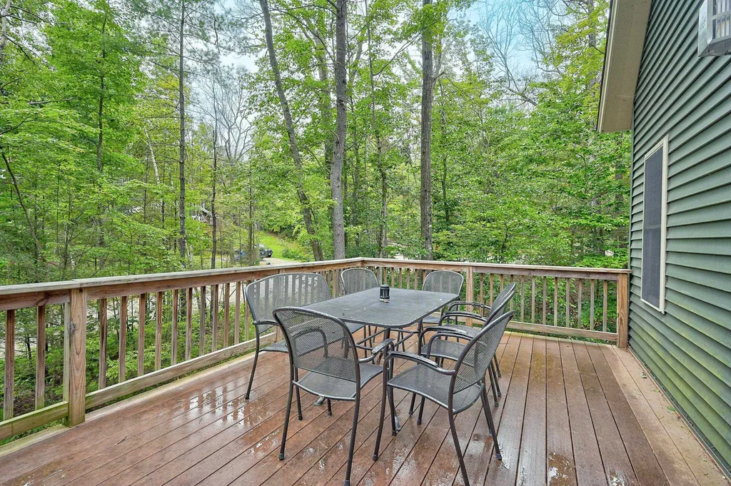 18 Ridge Circle Conway NH 03860