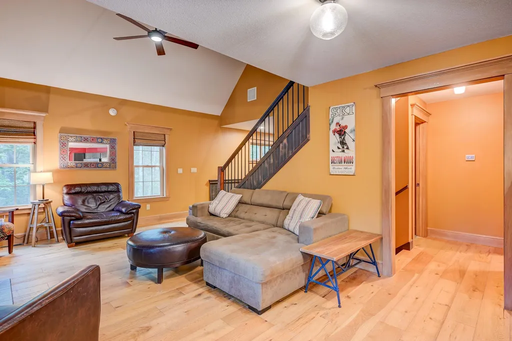 18 Ridge Circle Conway NH 03860