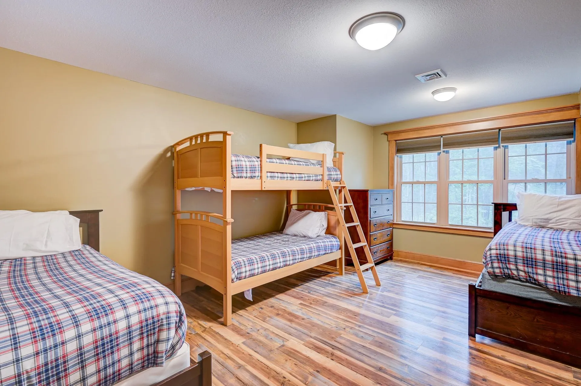 18 Ridge Circle Conway NH 03860