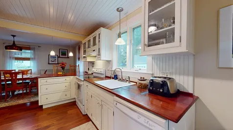 86 Ossie Road Middlebury VT 05753