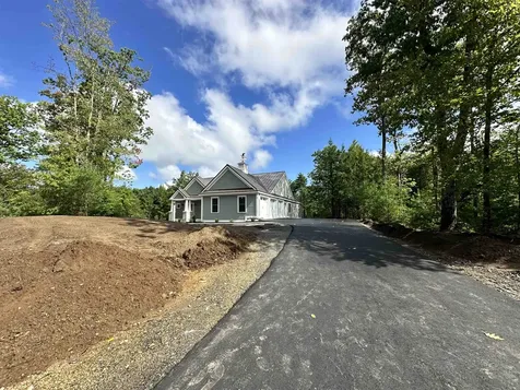 16 Arbor Road Epping NH 03042