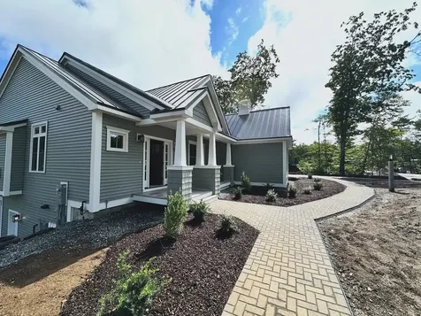 16 Arbor Road Epping NH 03042