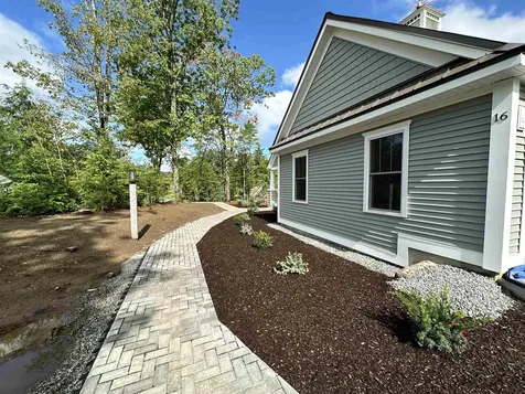 16 Arbor Road Epping NH 03042
