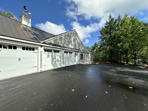 16 Arbor Road Epping NH 03042