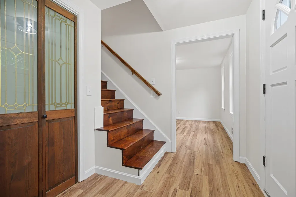 11 Woodland Drive Kingston NH 03848-3051