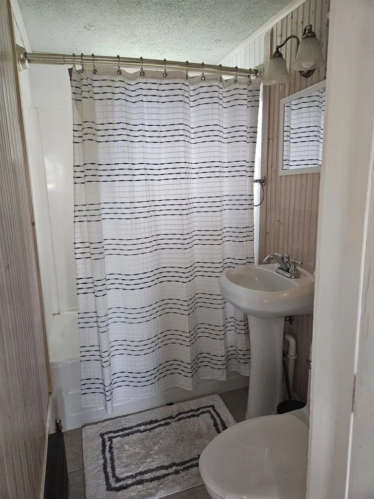 402 Sanborn Road Tilton NH 03276