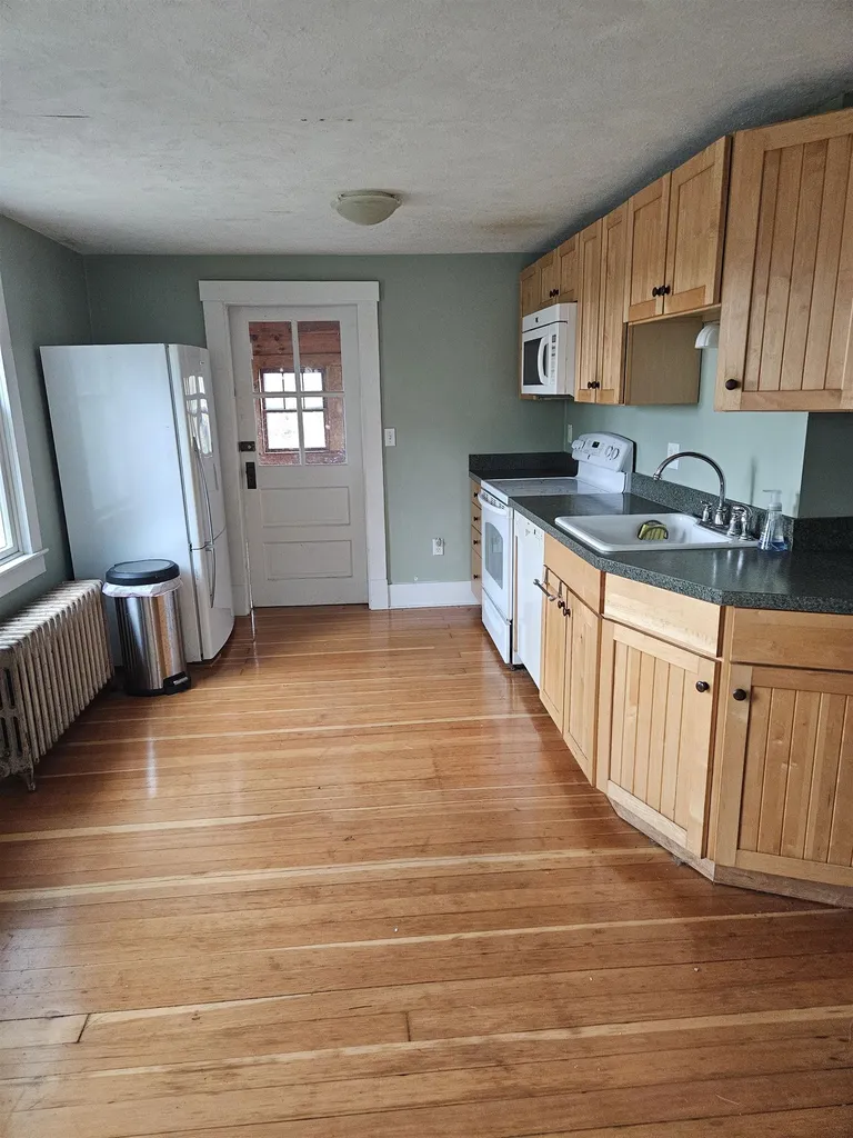 402 Sanborn Road Tilton NH 03276