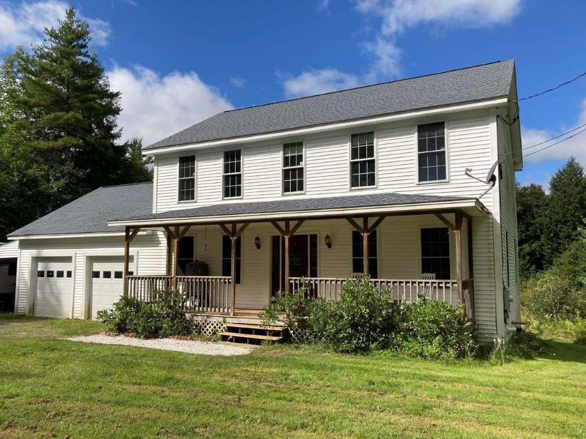 16 Oak Hill Road Enfield NH 03748