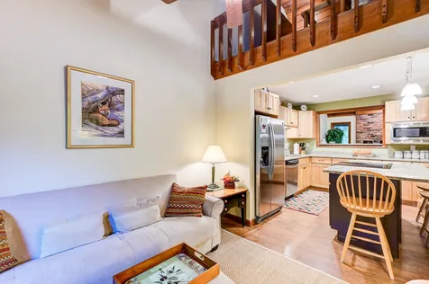 140 Stonehurst Manor Road Conway NH 03860