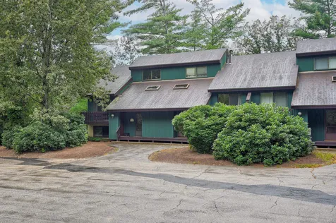 140 Stonehurst Manor Road Conway NH 03860