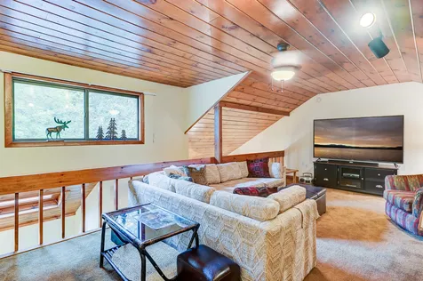 140 Stonehurst Manor Road Conway NH 03860
