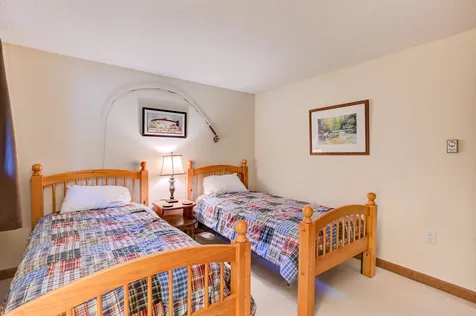 140 Stonehurst Manor Road Conway NH 03860