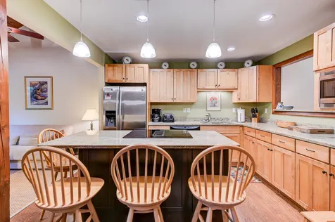 140 Stonehurst Manor Road Conway NH 03860