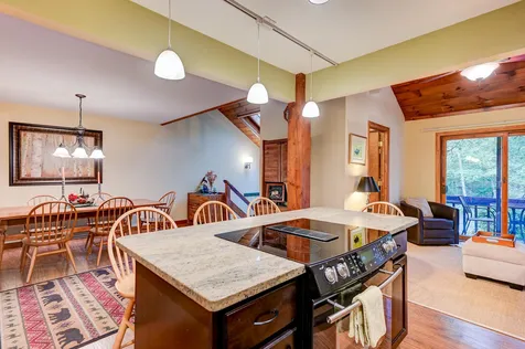 140 Stonehurst Manor Road Conway NH 03860