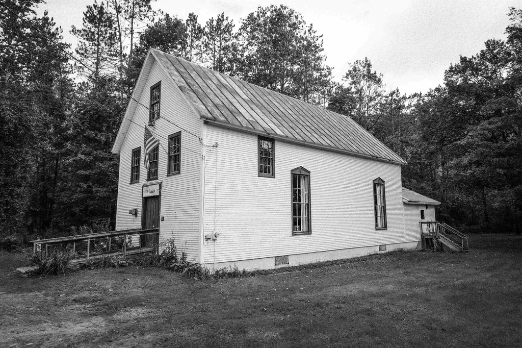 82 Post Office Hill Granville VT 05747
