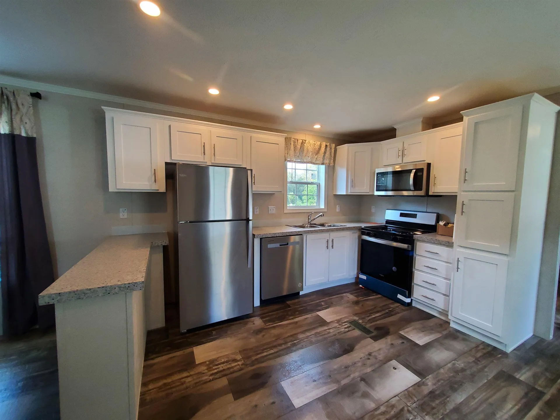 3 Daniel Drive Enfield NH 03748