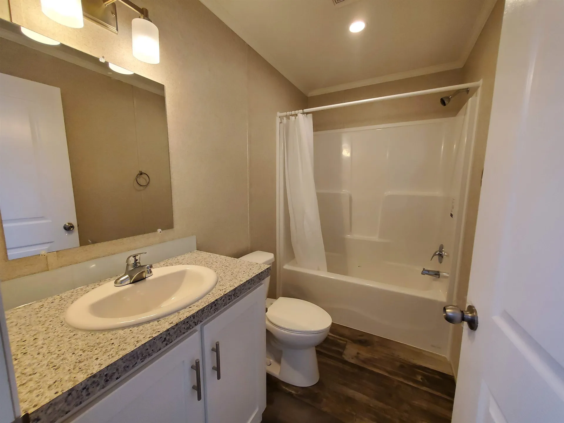 3 Daniel Drive Enfield NH 03748