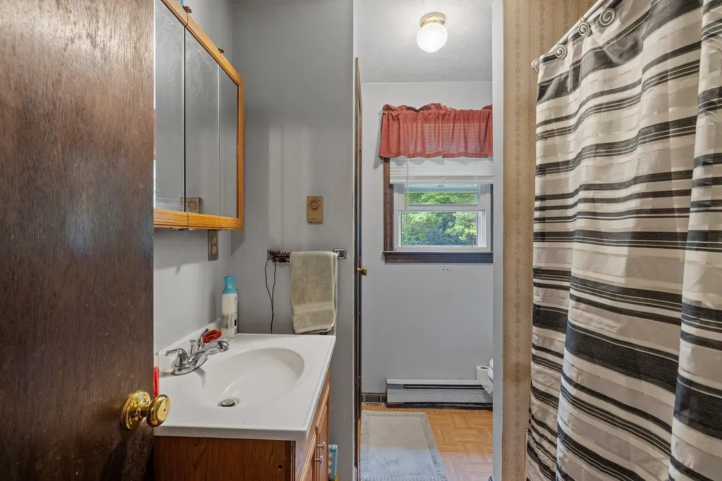 56 Mark Road Franklin NH 03235
