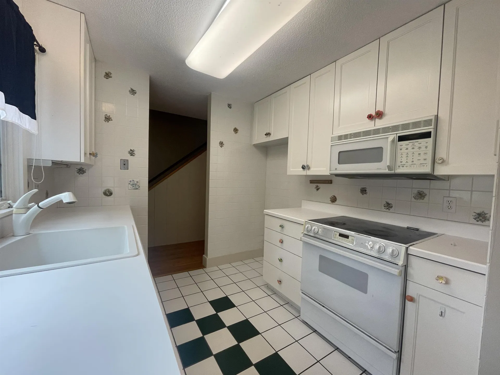 206 Brook Hollow Hanover NH 03755