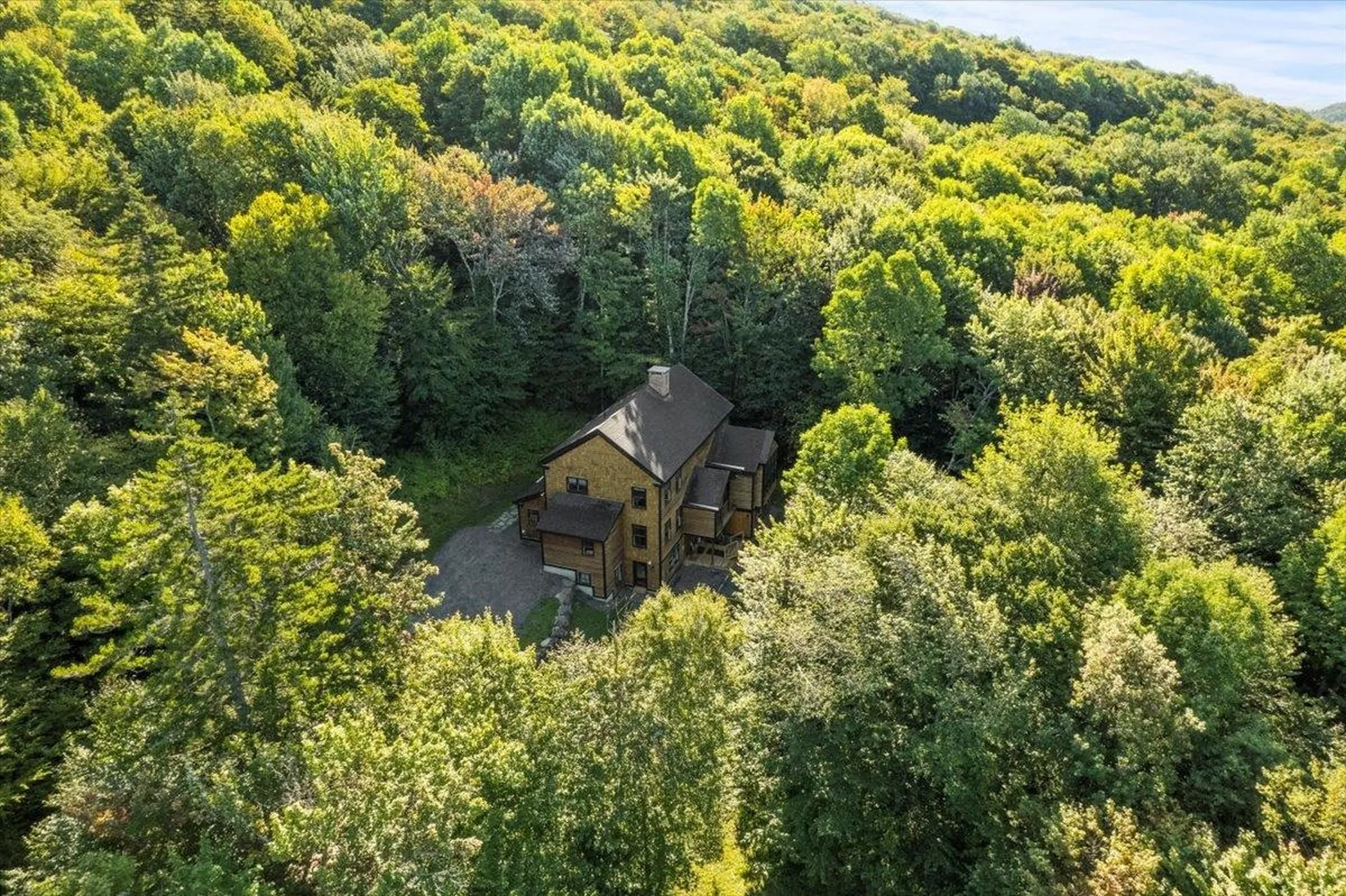 10 Forest Heights Dover VT 05356