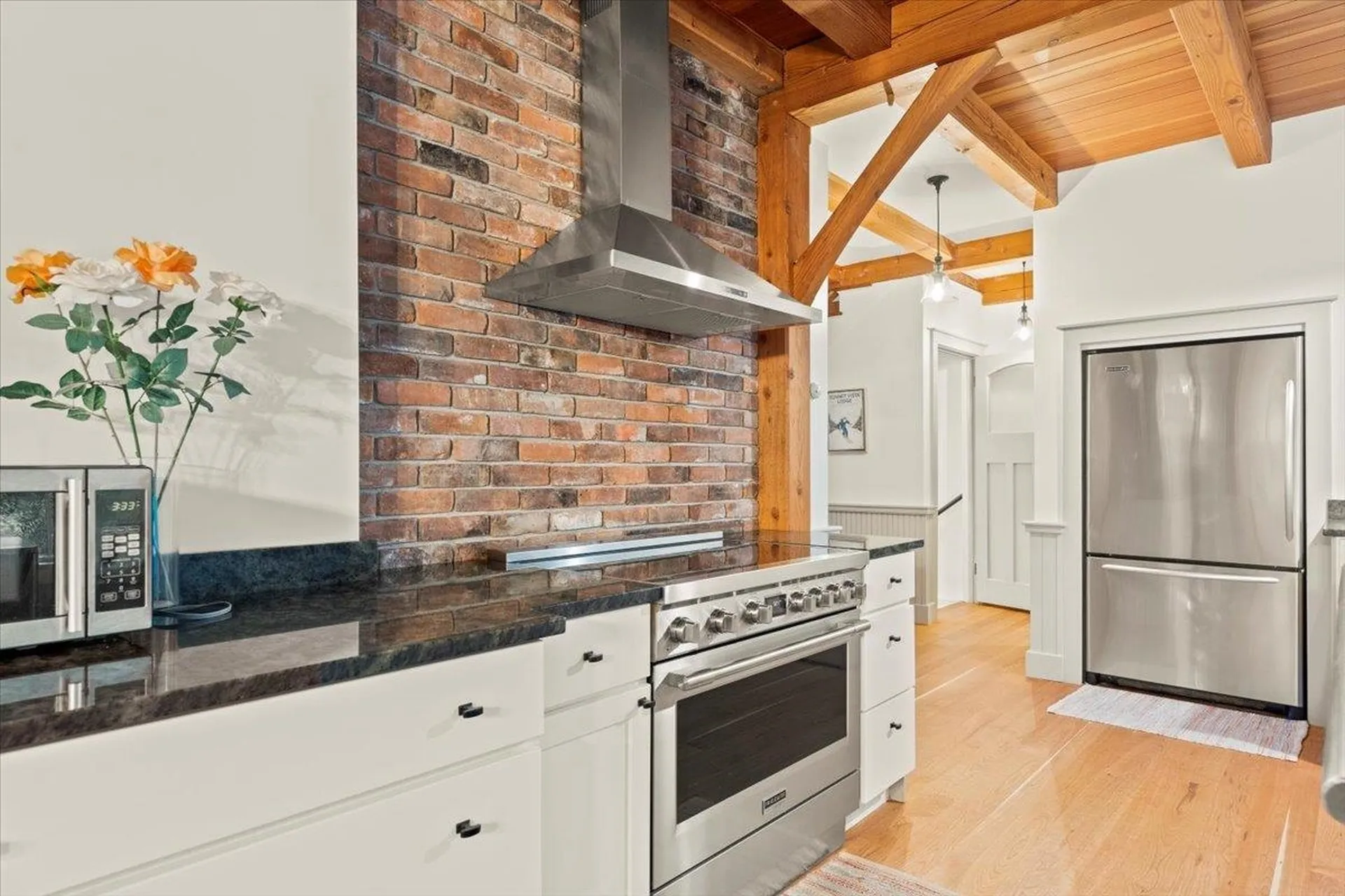 10 Forest Heights Dover VT 05356