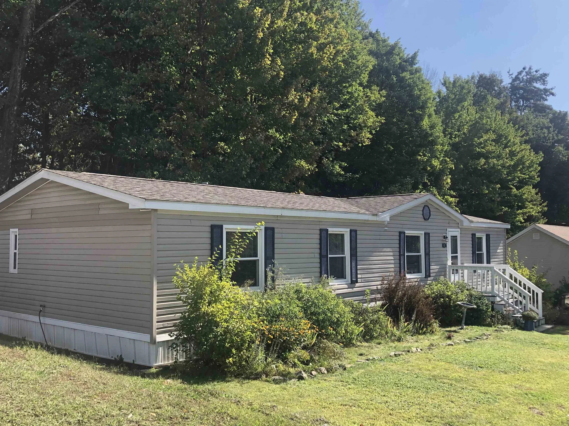 43 Deer Run Lane Northwood NH 03261