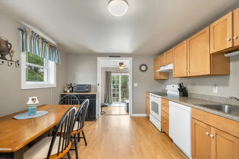 997 Laconia Road Tilton NH 03276