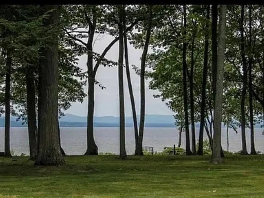 114 Northshore Drive Burlington VT 05408