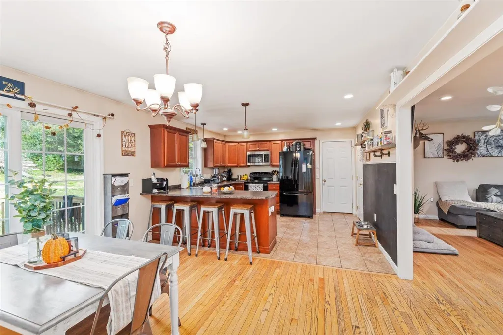 145 Whitcomb Road Swanzey NH 03446