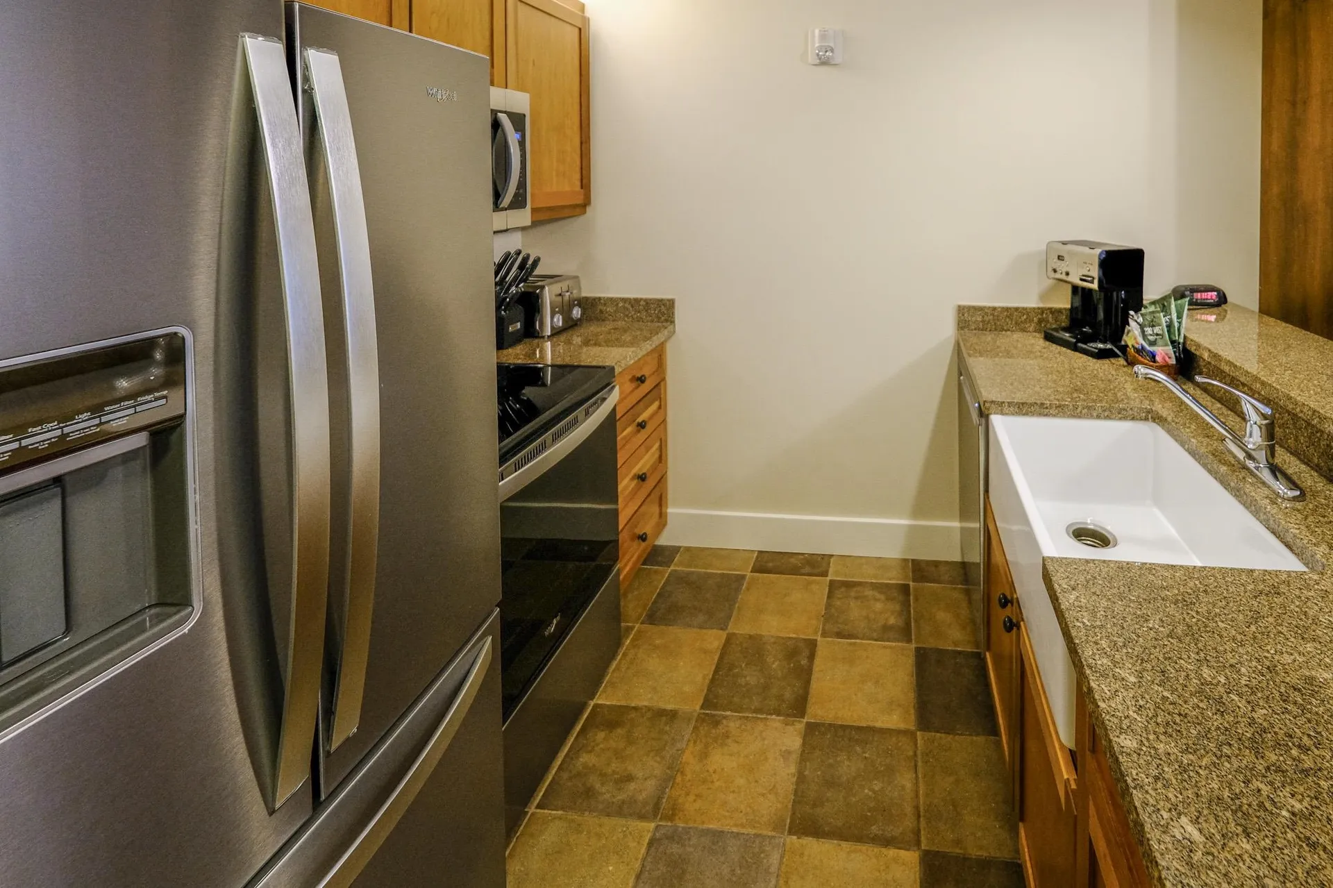 517/519 Qi Jackson Gore Adams House Ludlow VT 05149