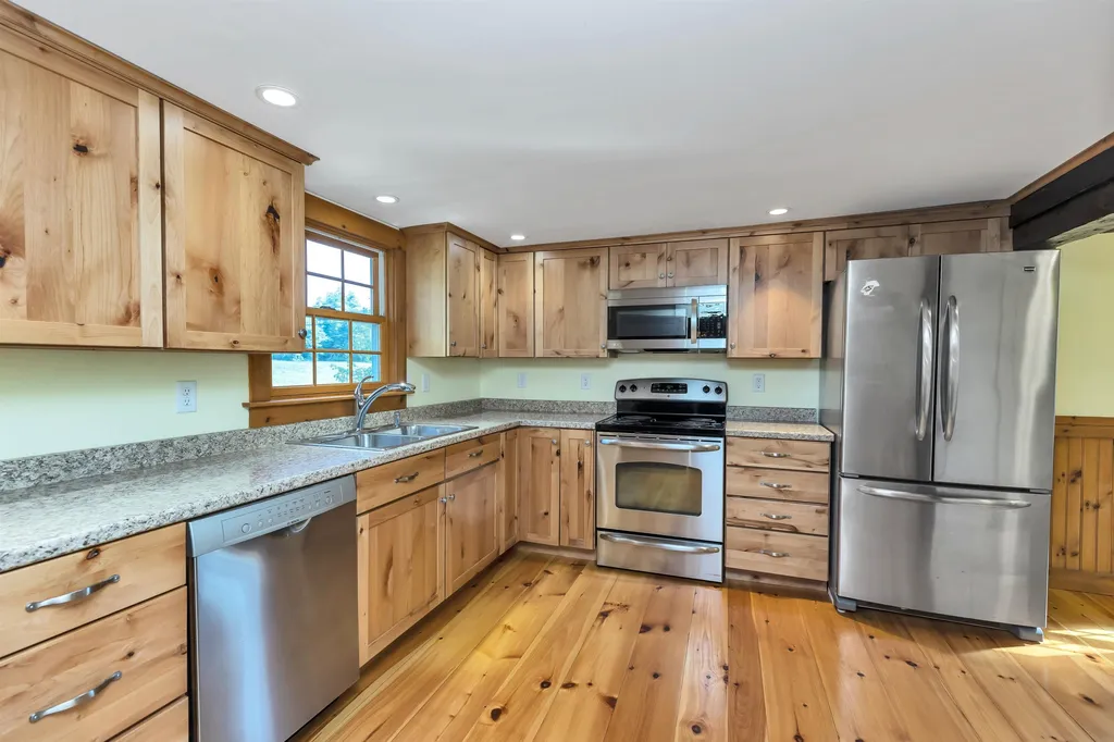 254 Joppa Hill Road Bedford NH 03110